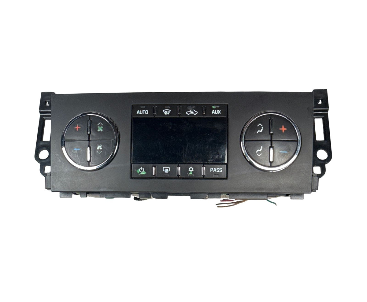 AC Heater Climate Control OEM 15932418 - Photo 2