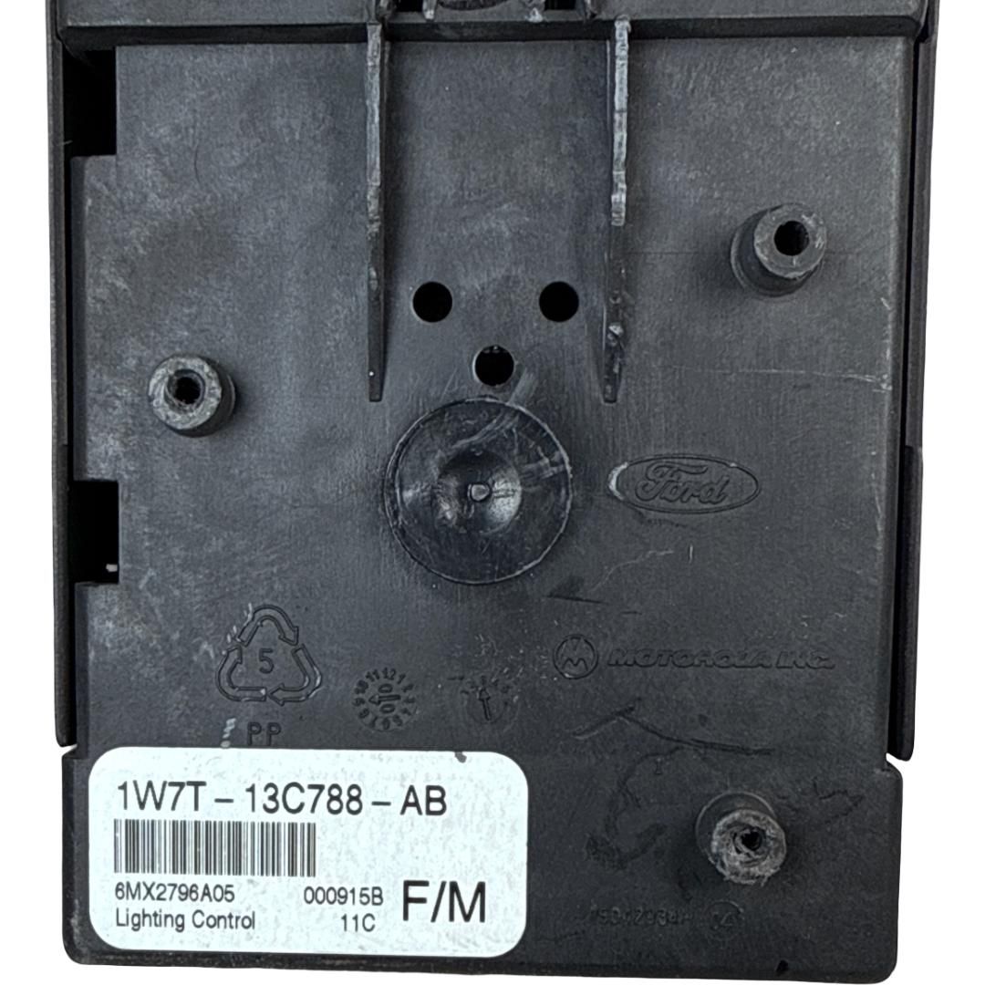 2001-2002 Ford Crown Victoria Lighting Control Module LCM OEM 1W7T-13C788-AB - Photo 2