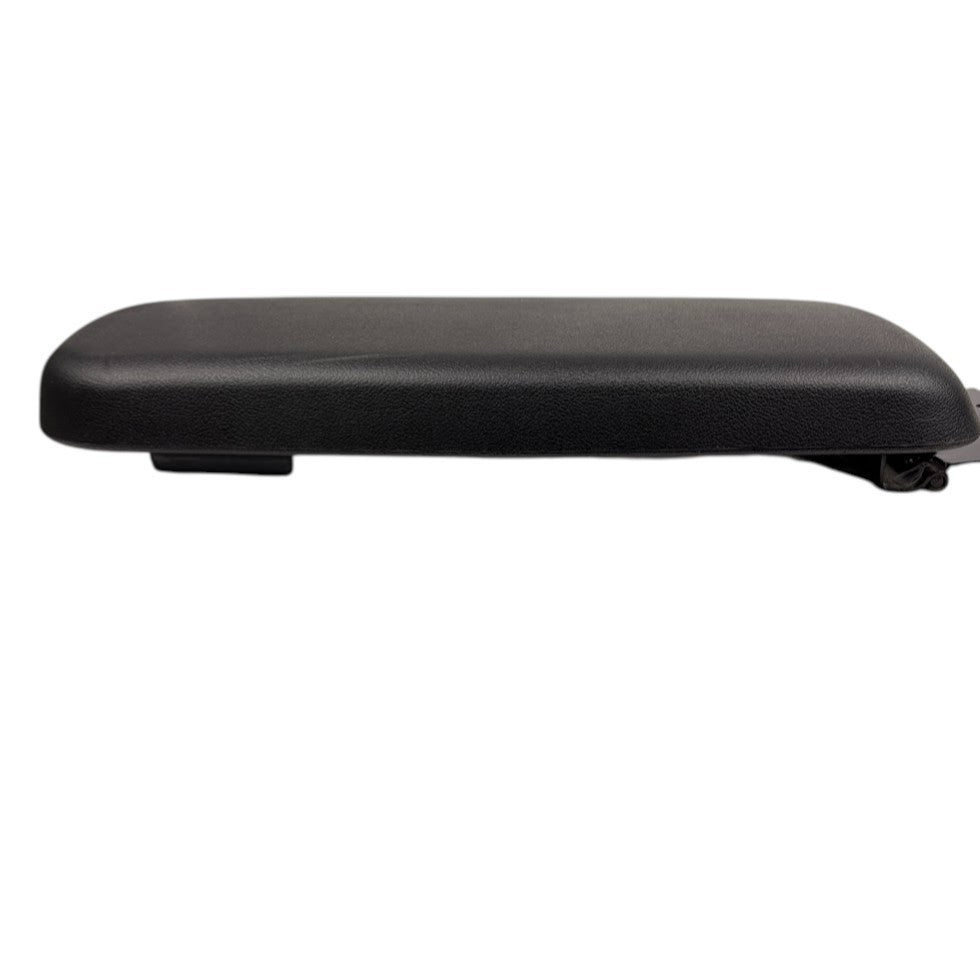 Center Console Lid/Armrest Black for 2005-2010 Pontiac G6 — photo 4