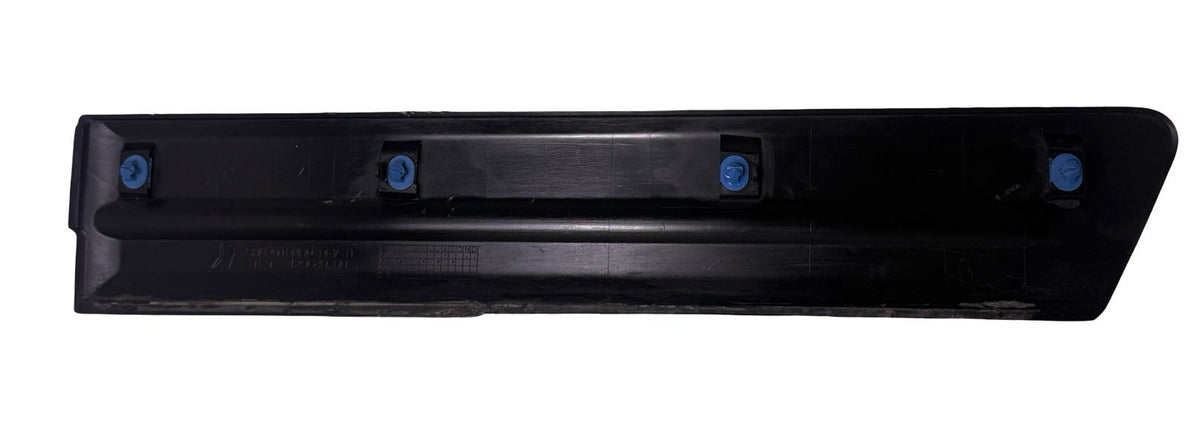 Rear Right Door Molding – 5HU20TRMAD / 5HU20RXFAD for 2006 Jeep Grand Cherokee — photo 5