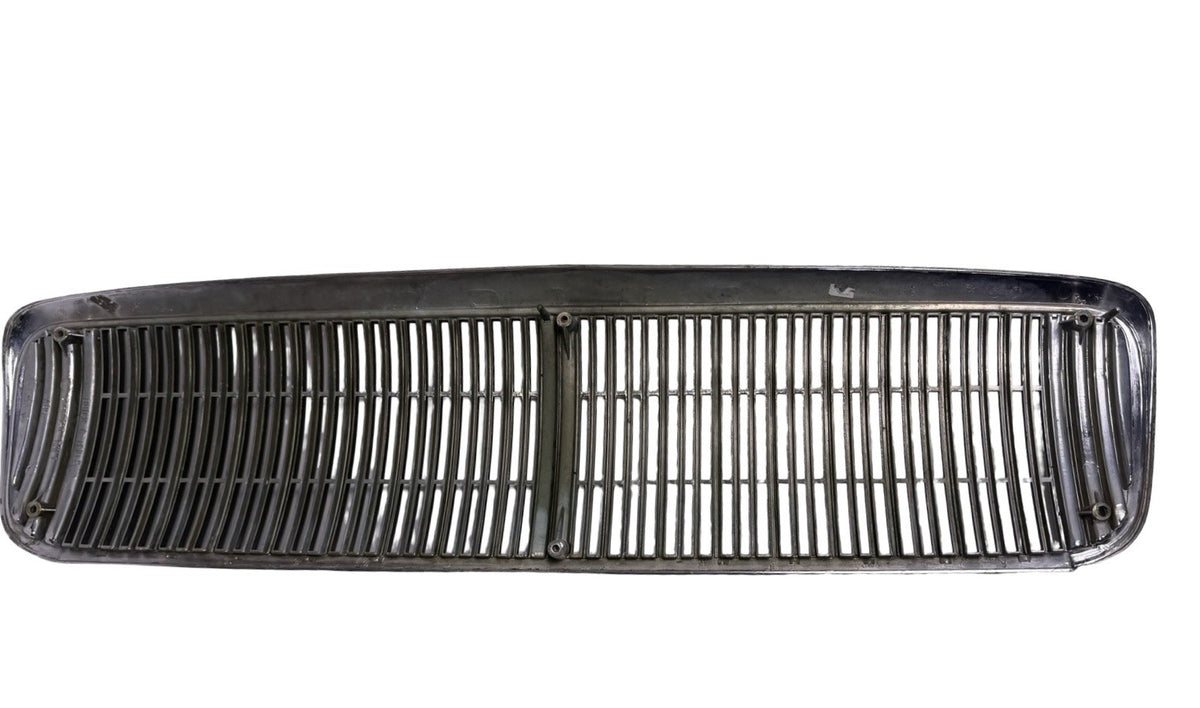 Front Grille – 25603740 – Clean Chrome for 1997-2005 Buick Park Avenue — photo 7
