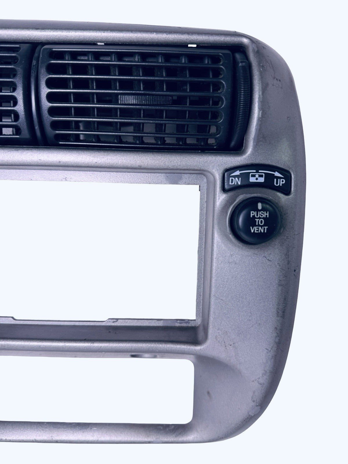 Ranger / Mountaineer Center Dash Radio Bezel – Silver for 1995-2004 Ford Explorer — photo 5