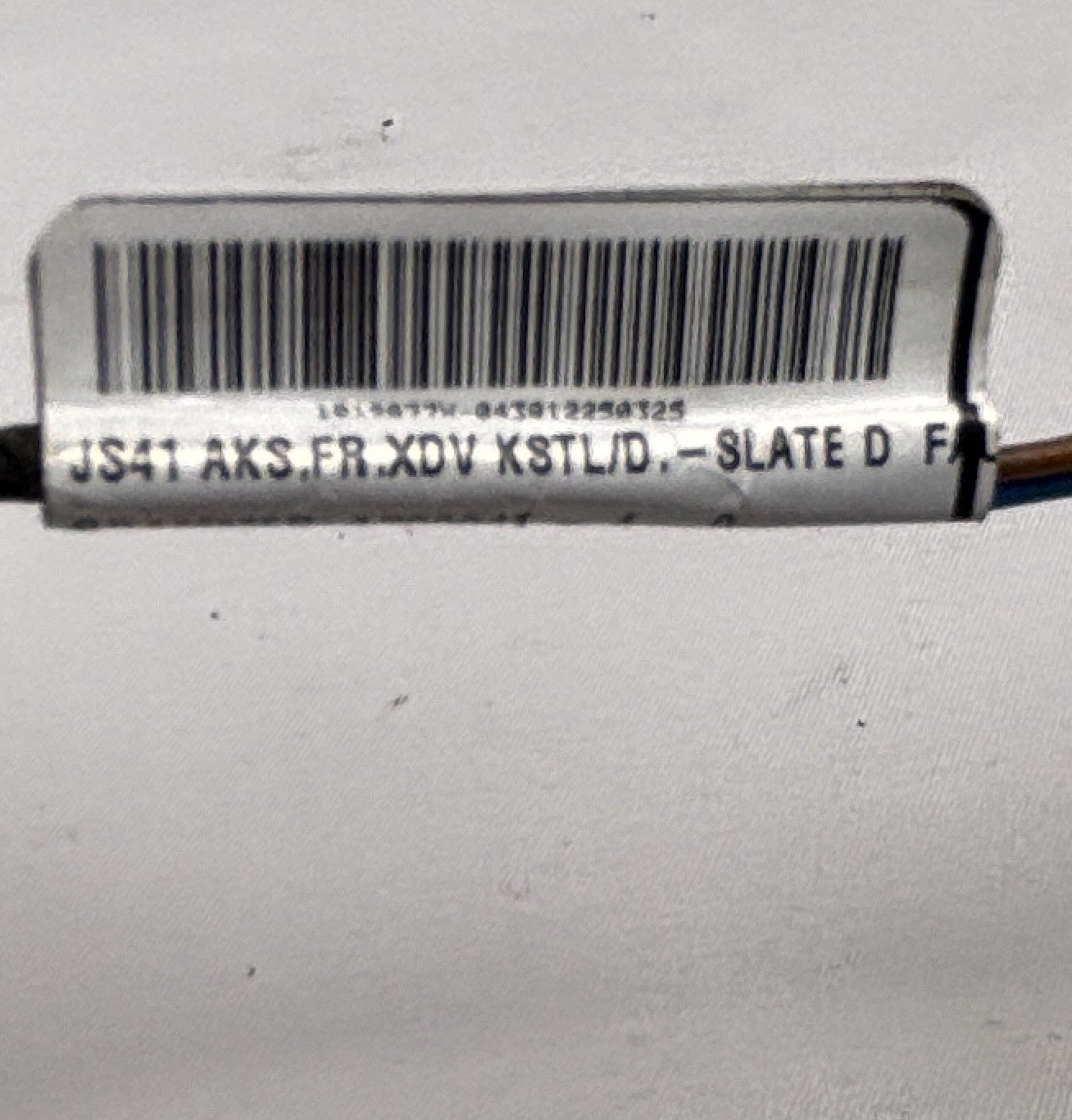 OEM 07–14 Sebring / 200 Avenger Black Leather AHR Headrest White Stitch JS41