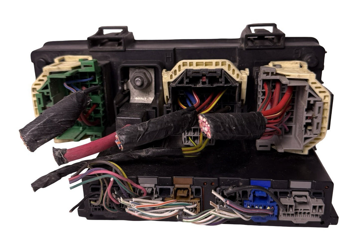 Chrysler Sebring TIPM Fuse Box w/ Pigtails P04692168AI for 2007-2010 Dodge Avenger — photo 11