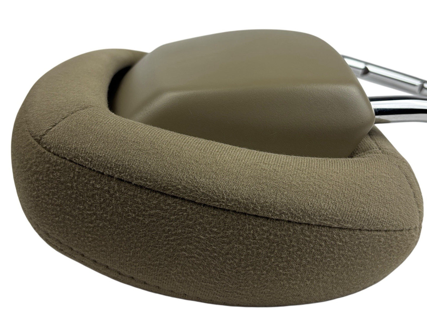 11-17 Jeep Patriot Compass Headrest Tan Cloth OEM AHS Driver Passenger Front MK