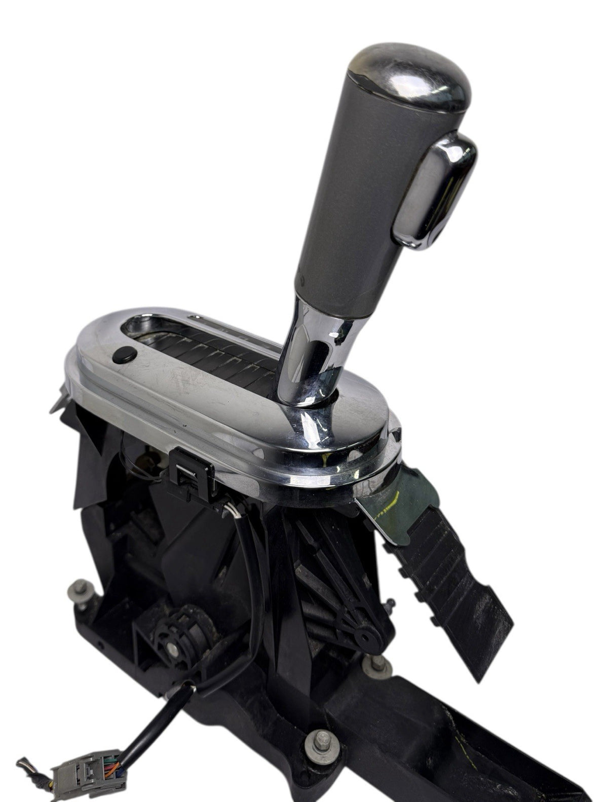 F150 Automatic Floor Gear Shifter Assembly 4L3Z-7210-DA for 2004-2008 Ford F-150 — photo 17