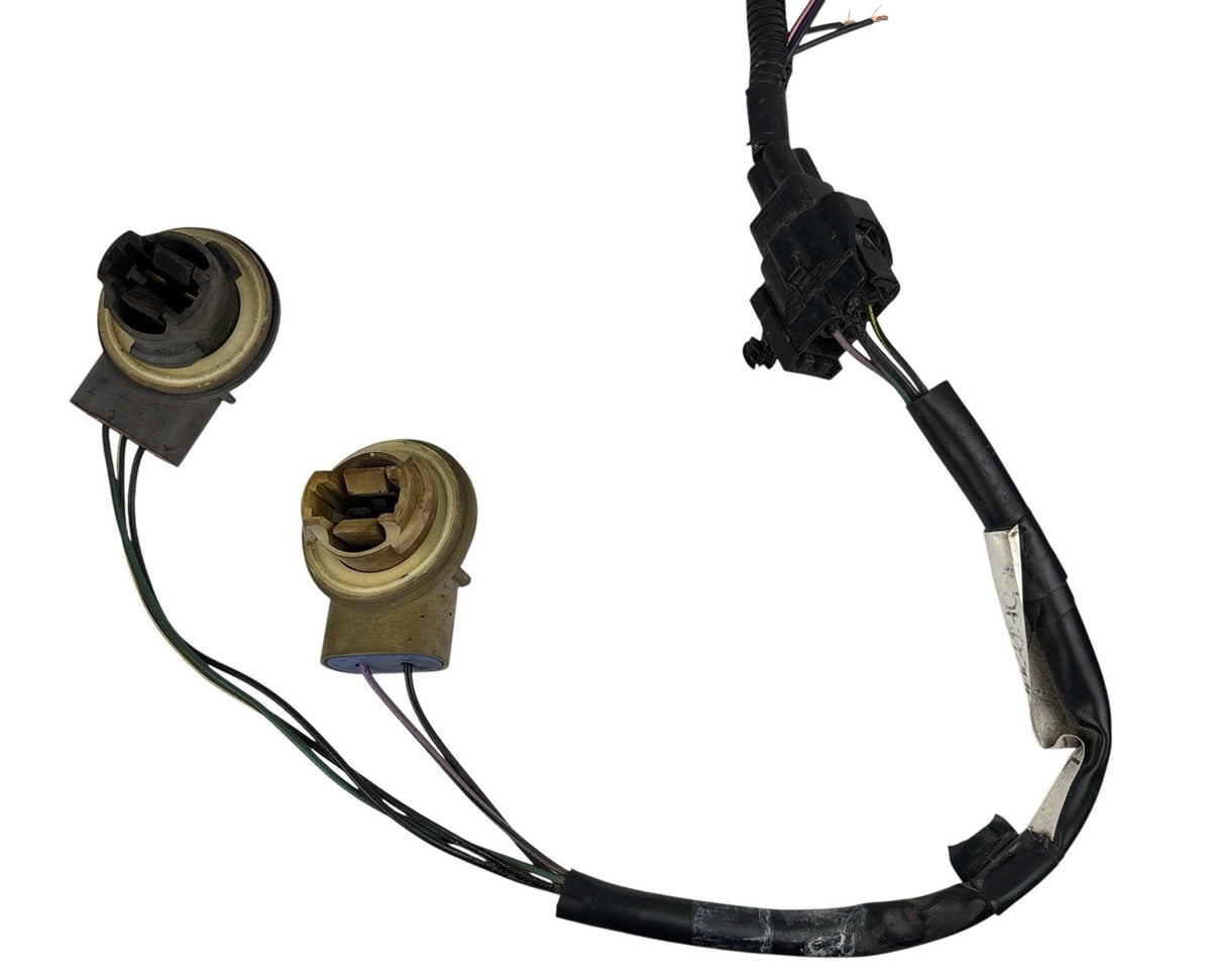 Ram Taillight Lamp Wiring Pigtail Harness 56021369 Left or Right for 1994-2001 Dodge — photo 4