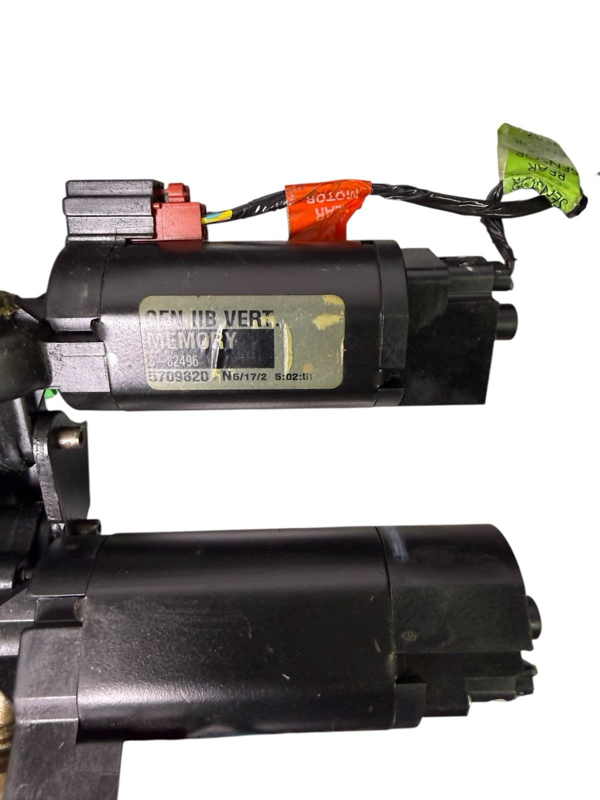 WJ Driver Power Seat Track w/ Memory Module 5012693AA for 1999-2004 Jeep Grand Cherokee — photo 12