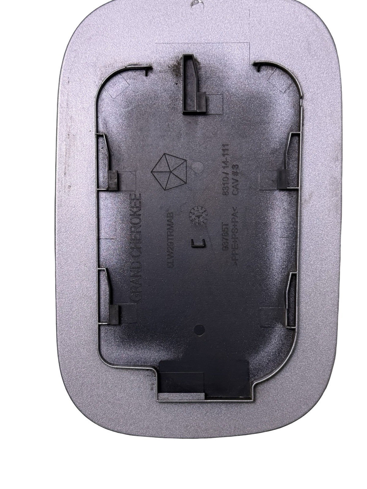 Fuel Door Billet Silver Metallic JSC/PSC 5182414AD-PSC for 2014-2016 Jeep Grand Cherokee — photo 7