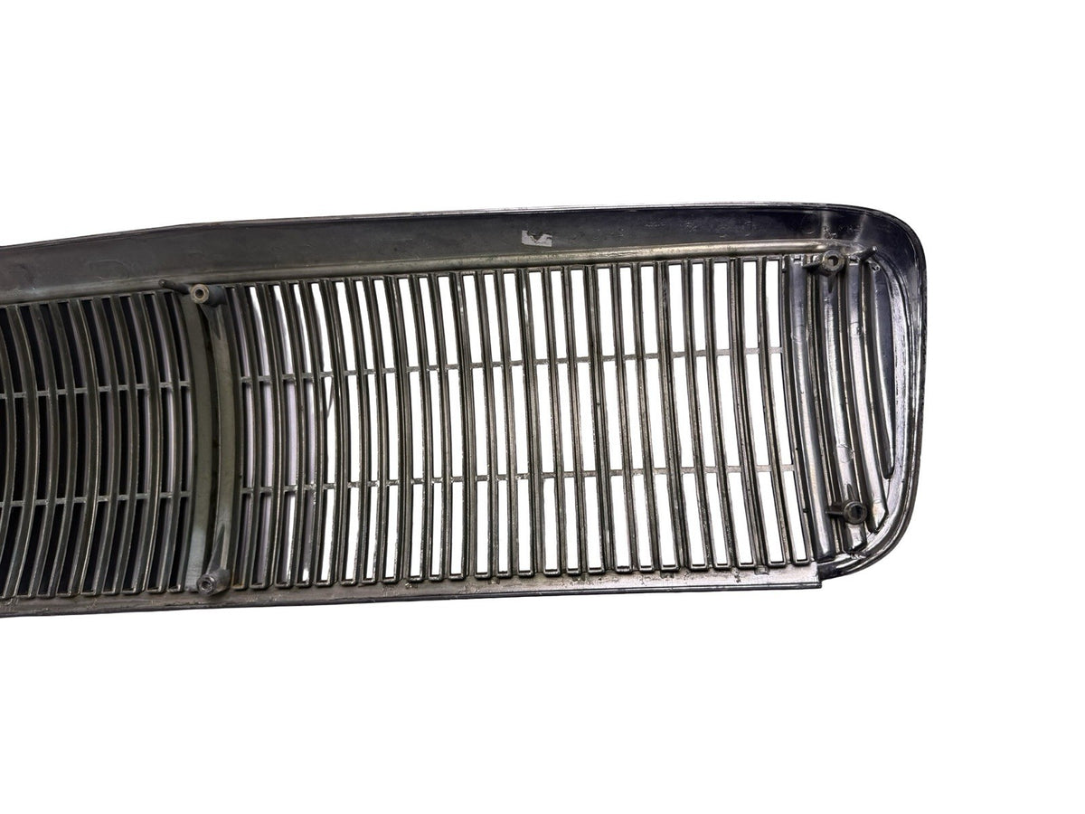 Front Grille – 25603740 – Clean Chrome for 1997-2005 Buick Park Avenue — photo 9