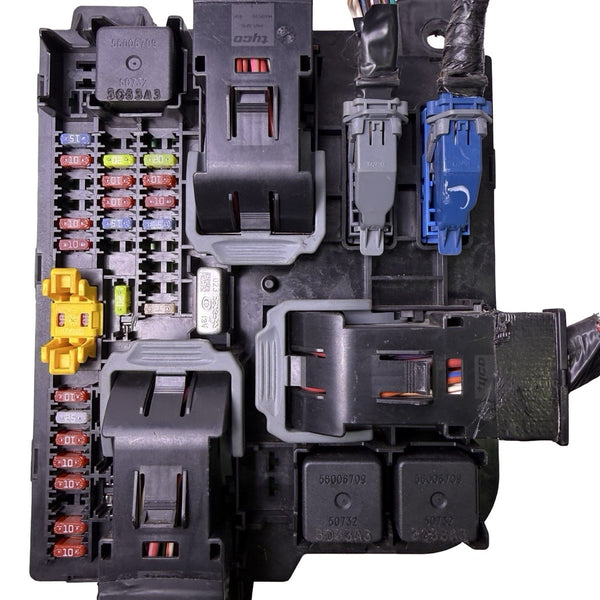 2007-2009 Dodge Durango / Chrysler Aspen Interior Fuse Box 56049173AE OEM