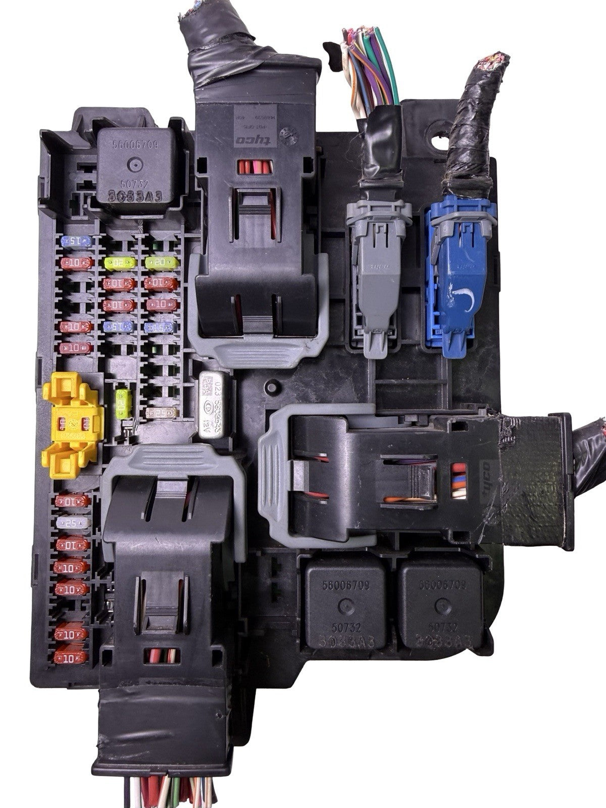 OEM 2007-2009 Dodge Durango Chrysler Aspen Interior Fuse Box 56049173AE — Part# 56049173AE