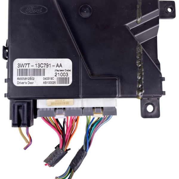 2003-2004 Ford Lincoln Mercury Crown Victoria Town Car Grand Marquis Theft Locking Keyless Entry Module 3W7T13C791AA OEM