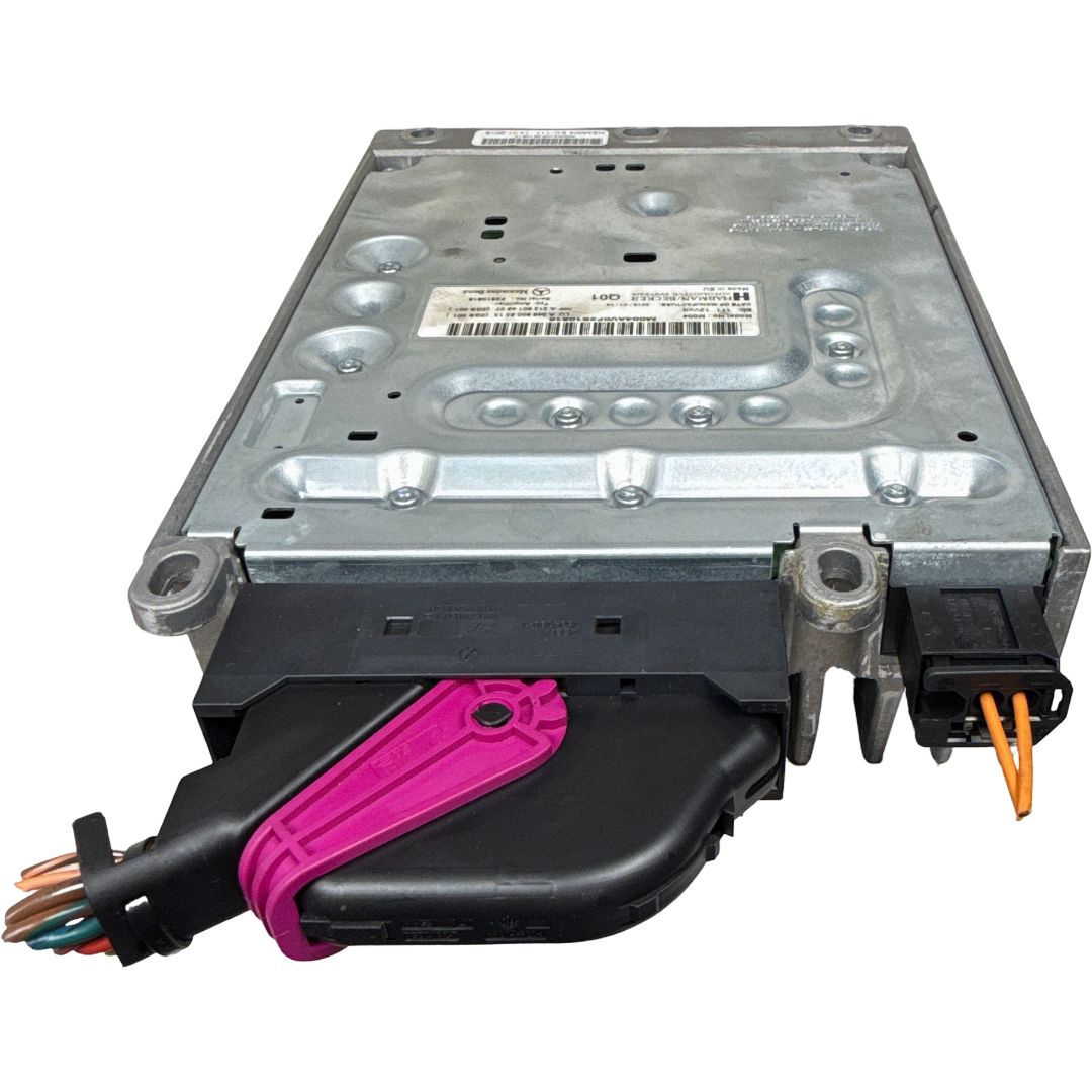 2014-2015 Mercedes-Benz CLA250 Harman Becker Audio Sound Amplifier OEM A2469008213 - Photo 8