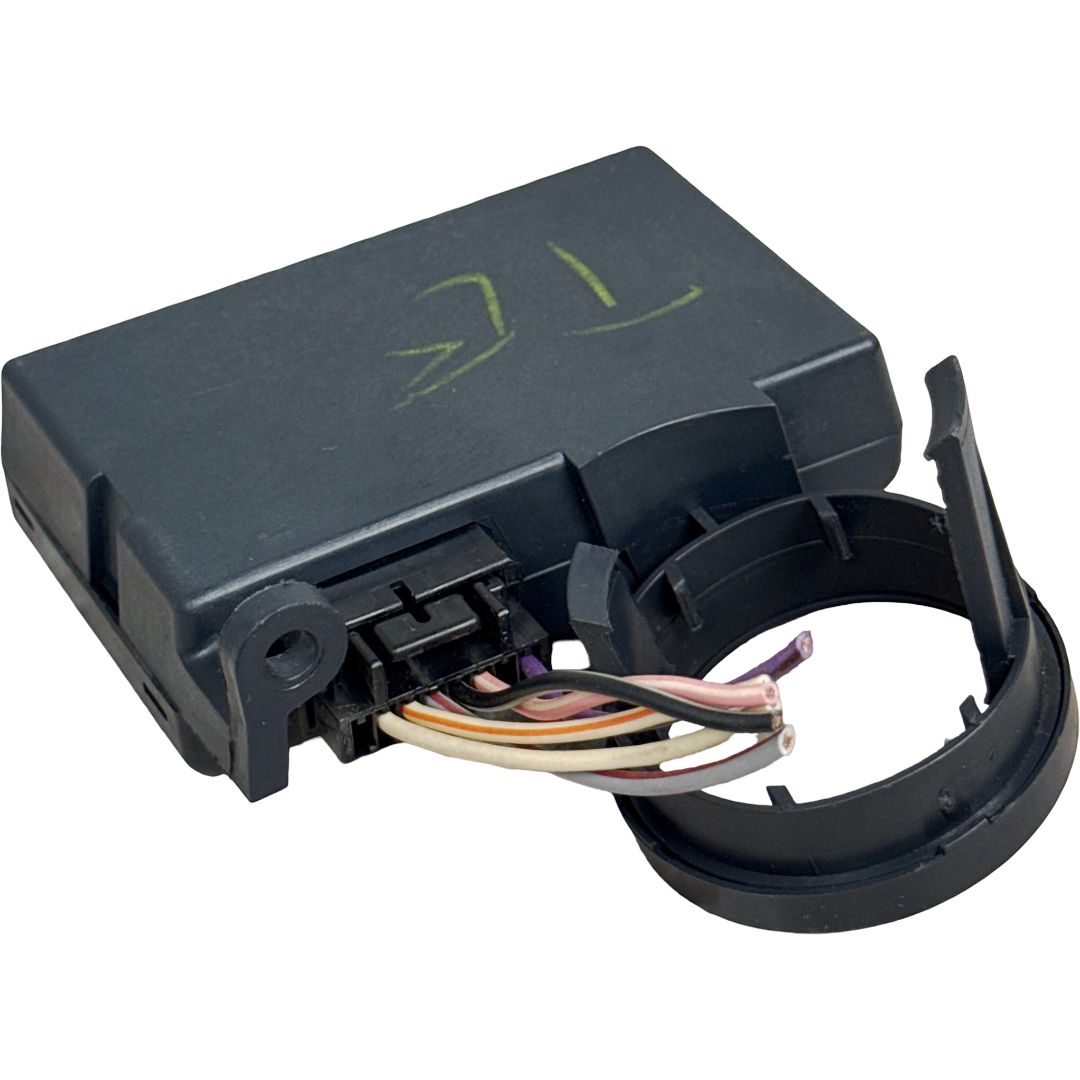 Immobilizer / SKIM OEM 05026223AH - Photo 9