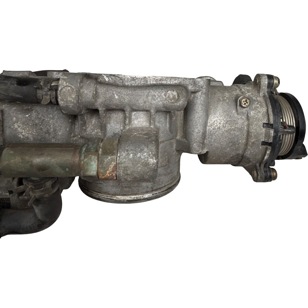 1998-2002 Toyota Land Cruiser Fuel Injection Throttle Body Assembly OEM 22030-50142 - Photo 9