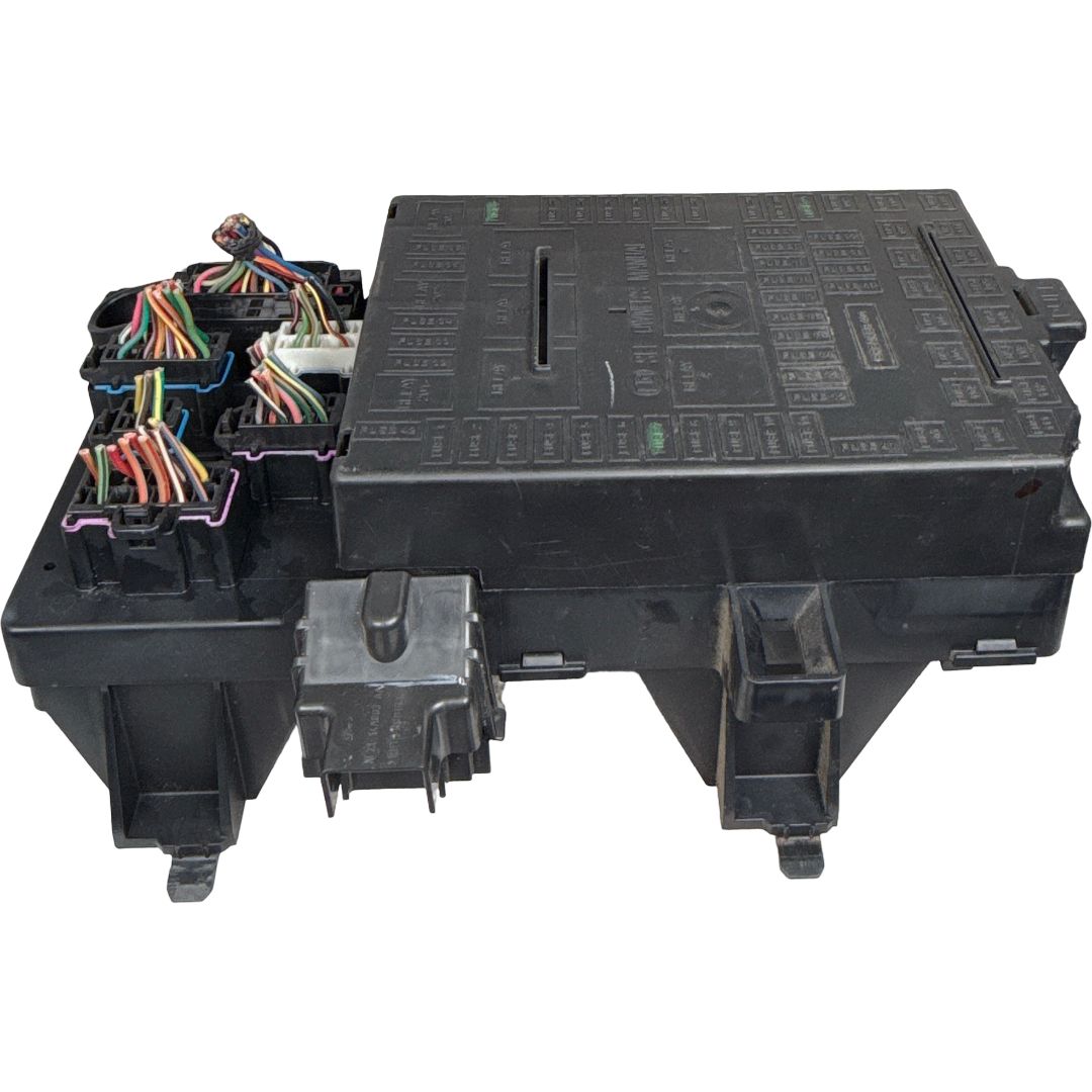 2004 Ford Expedition Fuse Box Relay Panel OEM 3L7T-14A067-AB - Photo 8