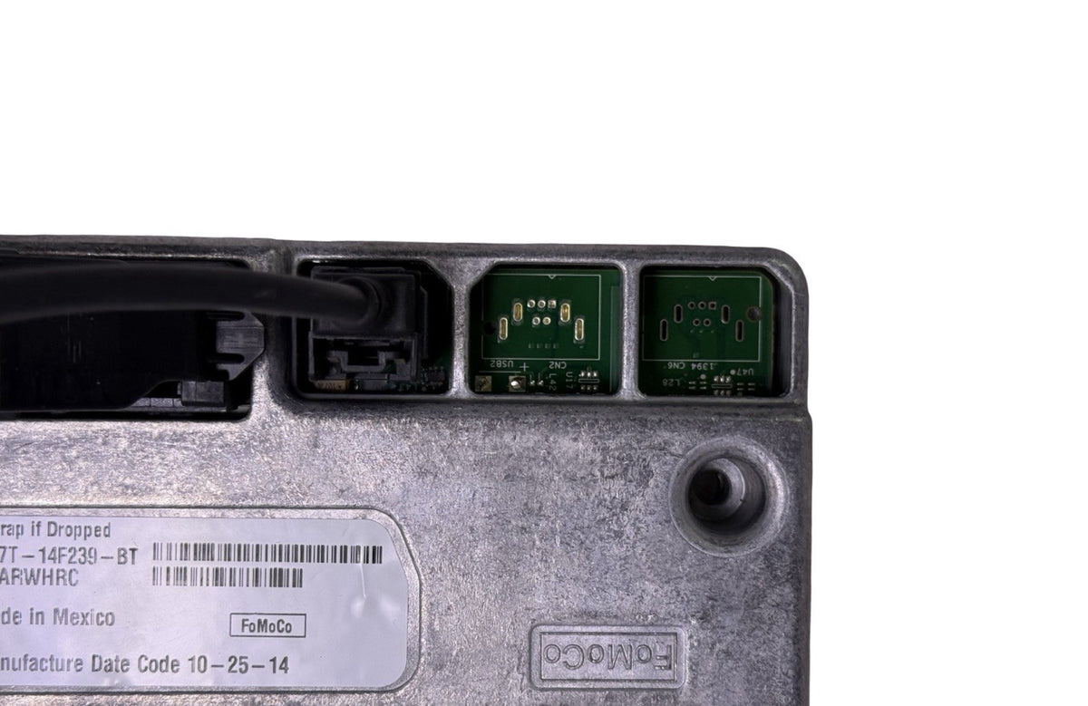 SYNC 2 APIM Module w/ Nav EA5T 14D212 DA + DS5T -14F239-BT EA5T14D212DA for 2013-2016 Ford Fusion — photo 4