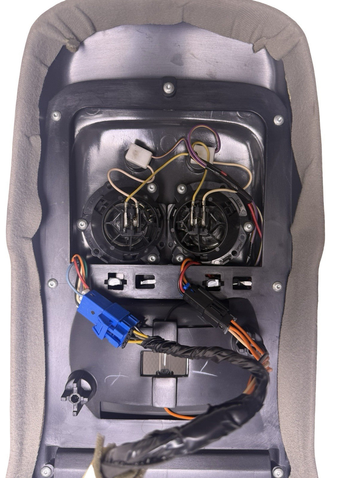 Safari Overhead Console Map Light Pewter 2167586 15047793 for 1996-2005 Chevrolet Astro — photo 11