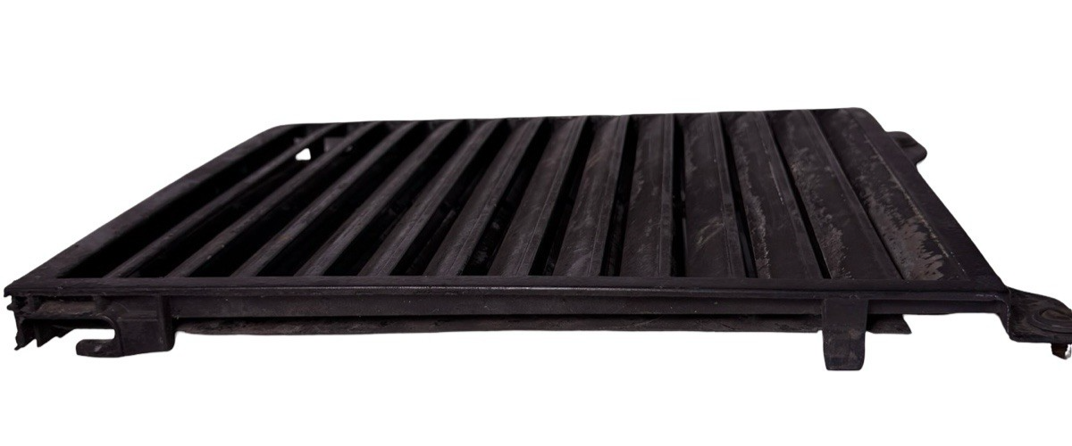 LH Rear Engine Deck Lid Vent Grille – Notchback Driver Side for Pontiac Fiero — photo 8