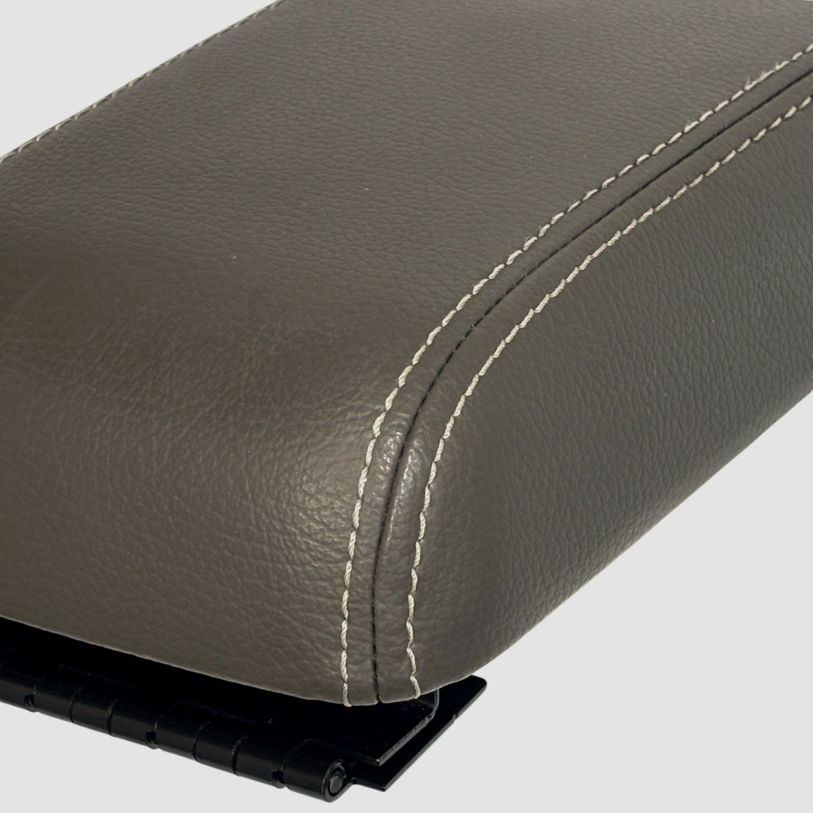 OEM 2006–2012 Ford Fusion 2006-2011 Mercury Milan Center Console Lid/Armrest Brown Leather