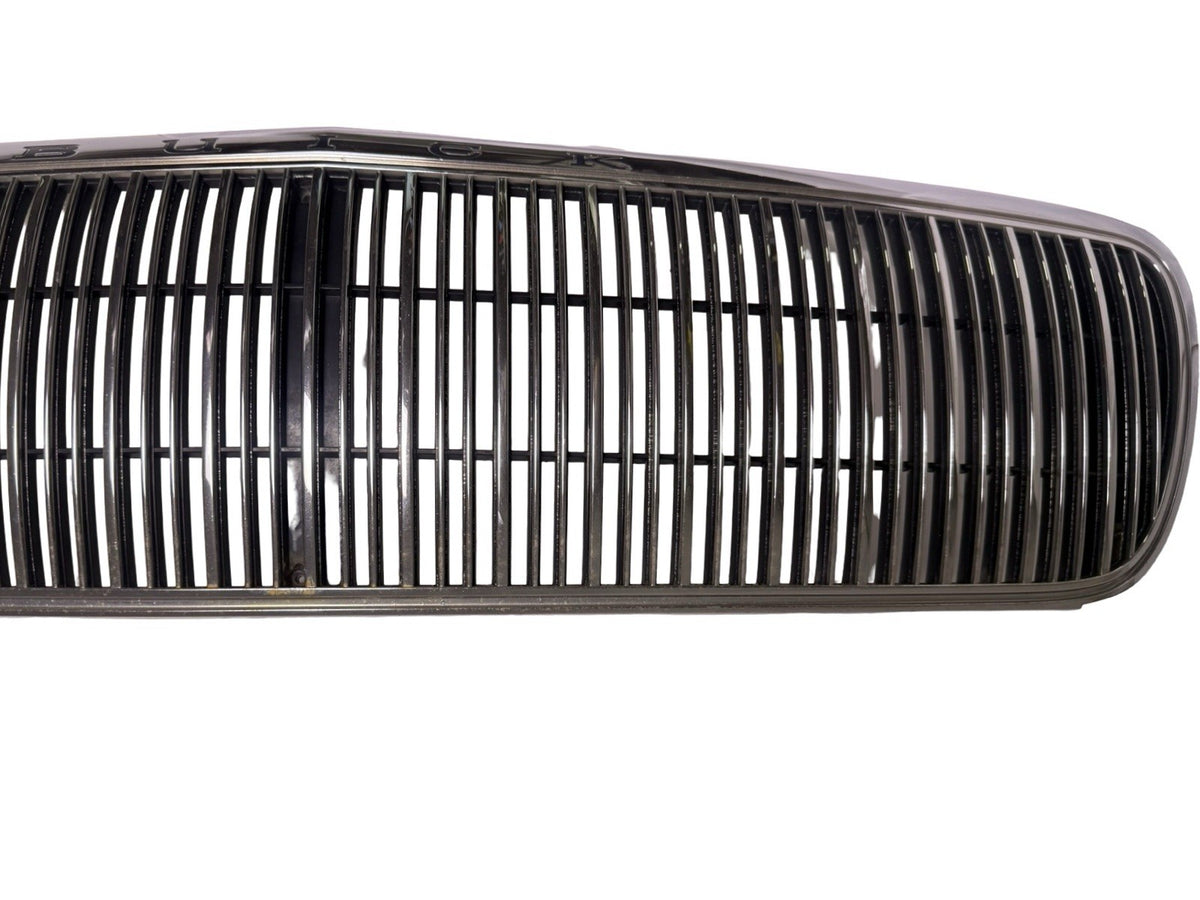 Front Grille – 25603740 – Clean Chrome for 1997-2005 Buick Park Avenue — photo 6