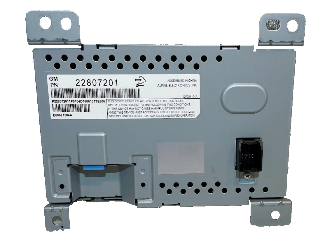 📺 OEM 2010–2017 Chevy Equinox 7" Radio Info Display Screen – P/N 22807201