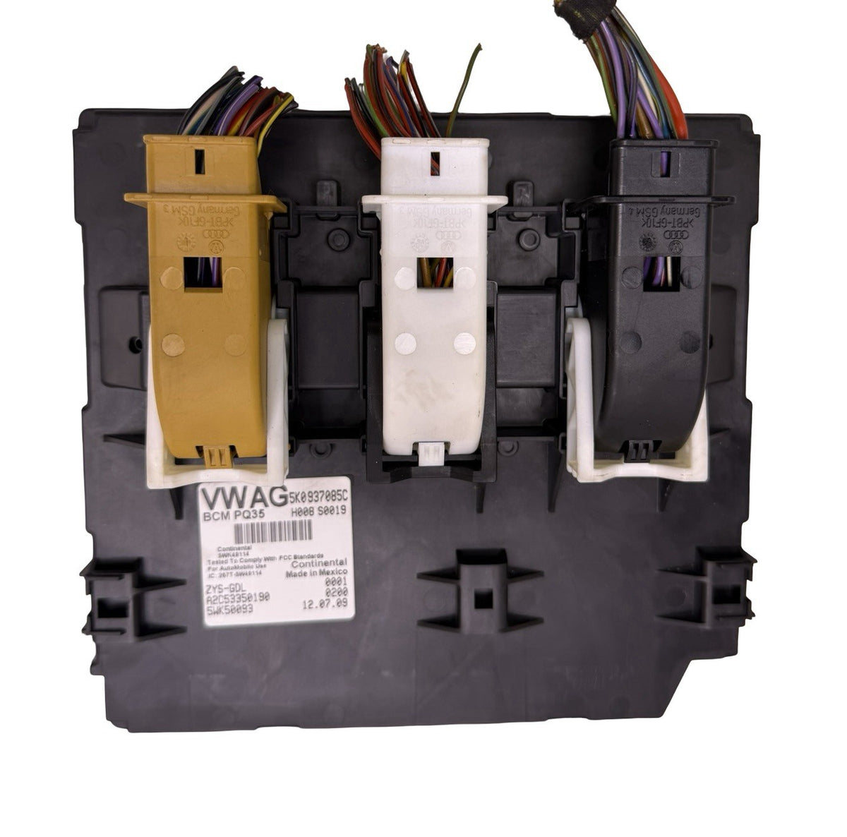 Jetta BCM Body Control Module 5K0 937 085C 5K0937085C for 2010-2014 Volkswagen — 5K0937085C
