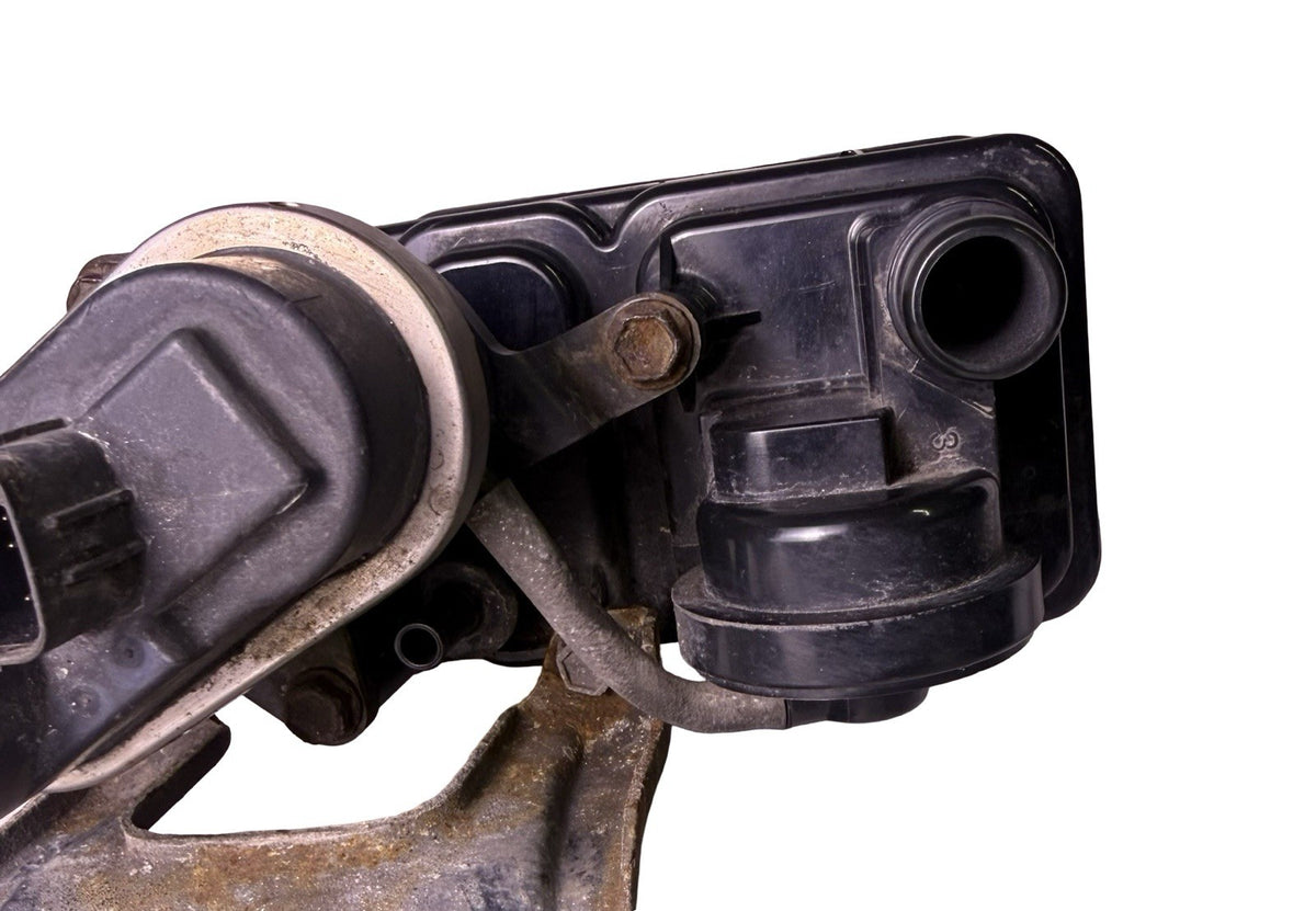 Scion xD EVAP Fuel Vapor Charcoal Canister 77740 52090 7774052090 for 2006-2011 Toyota Yaris — photo 13