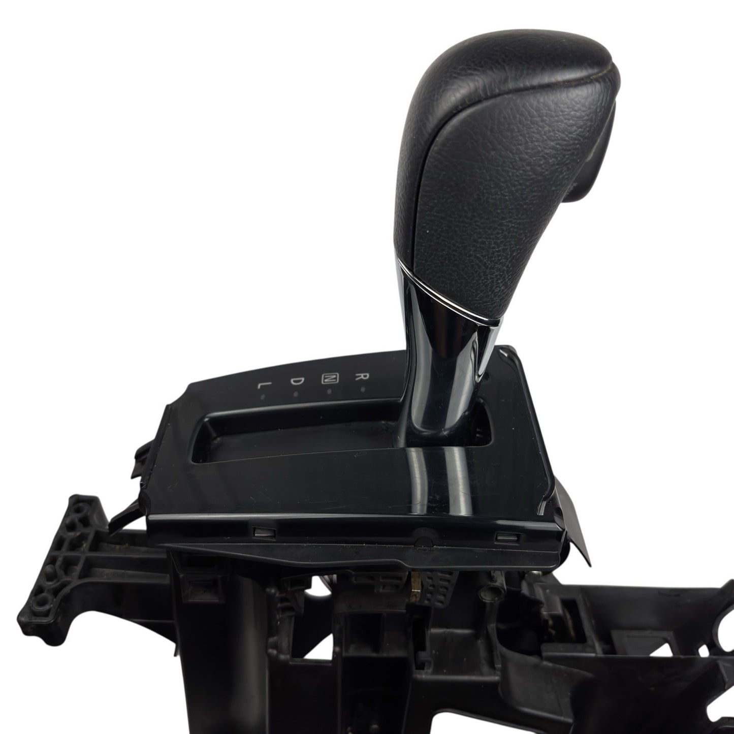 OEM 13‑19 Nissan Sentra Automatic Transmission Floor Gear Shifter Assy