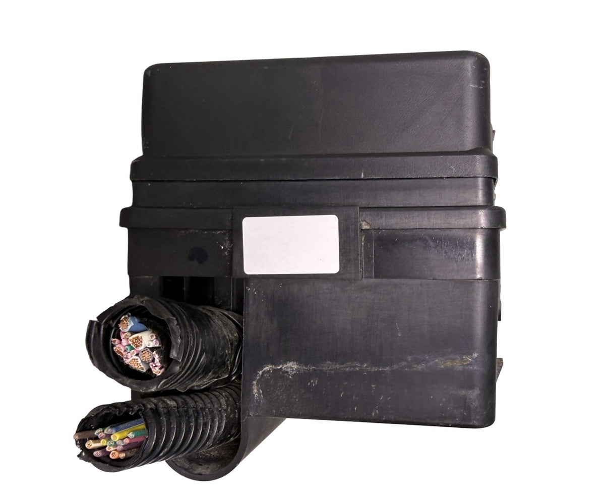 Under Hood Fuse Box Junction Block Assembly 20846872 for 2009-2012 Chevrolet Malibu — photo 10