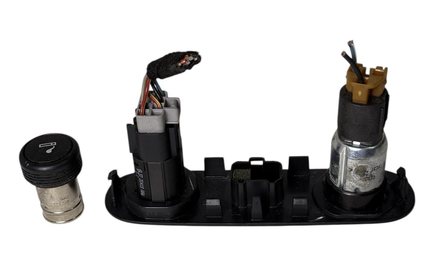 OEM 2004-2008 Ford F-150 Traction Control Switch w/ 12V Lighter Socket Bezel