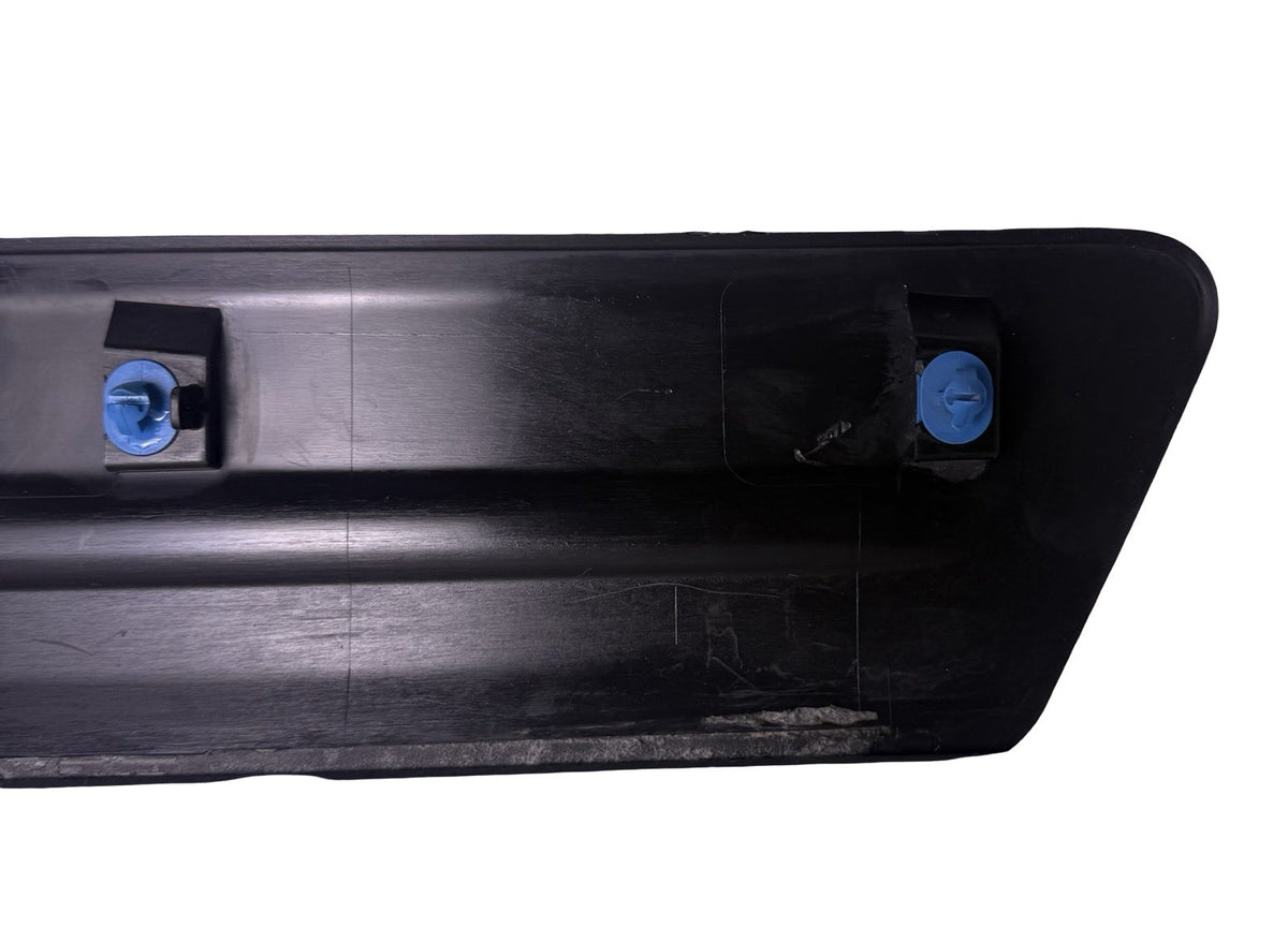 Rear Right Door Molding – 5HU20TRMAD / 5HU20RXFAD for 2006 Jeep Grand Cherokee — photo 6