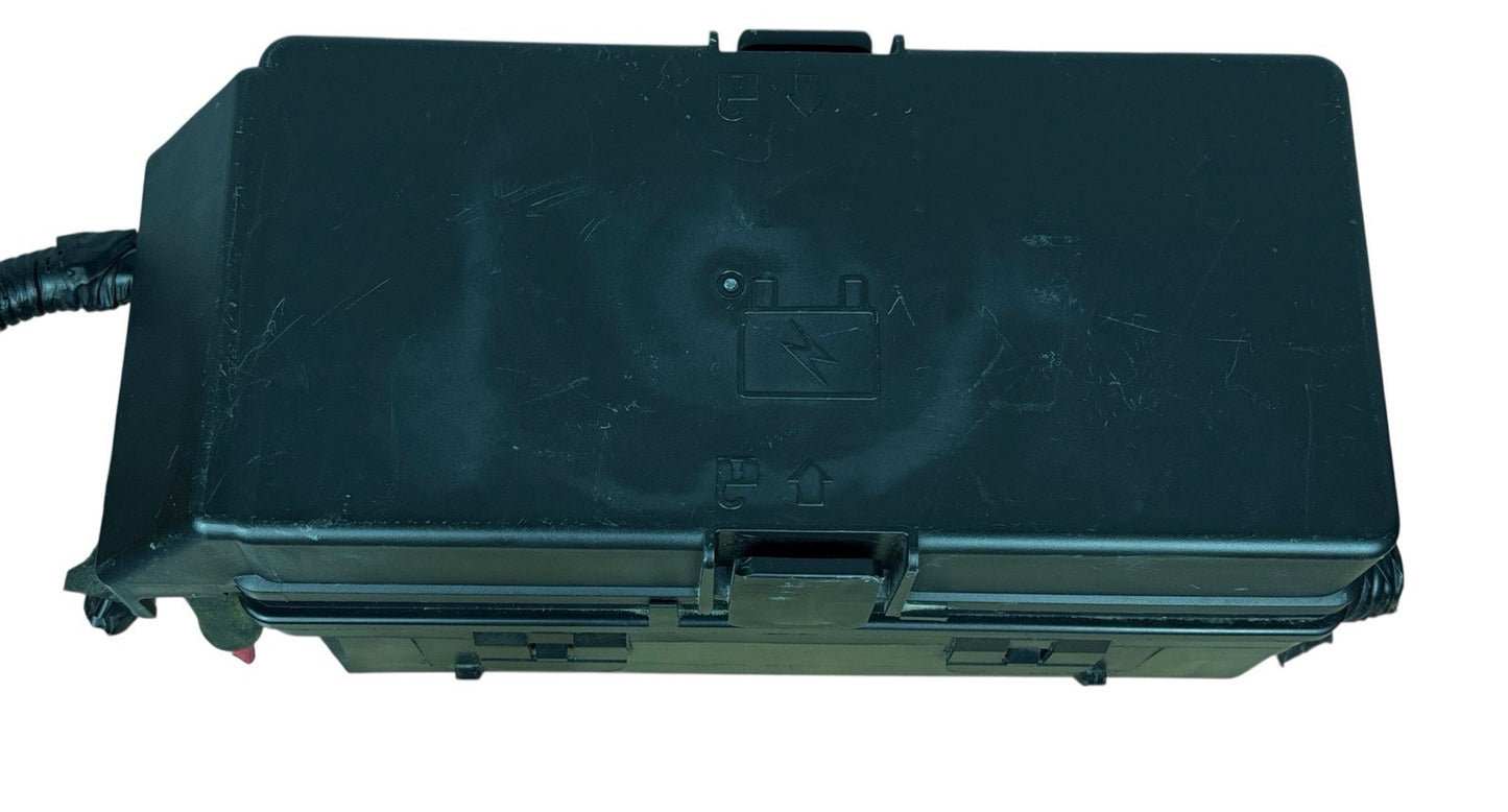 OEM 08-12 Malibu 3.6L Engine Bay Fuse Box w/ Pigtails 3.6L OEM