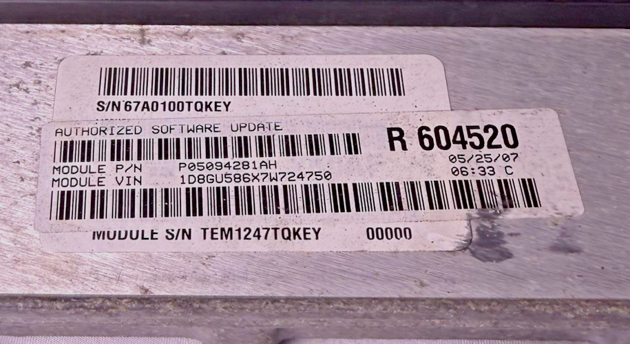 Engine Control Module (ECM / PCM) for 2007 Dodge Nitro — photo 6