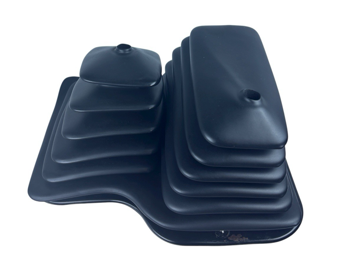 OEM 1987-1995 Jeep Wrangler YJ Shifter Boot AX5 AX15