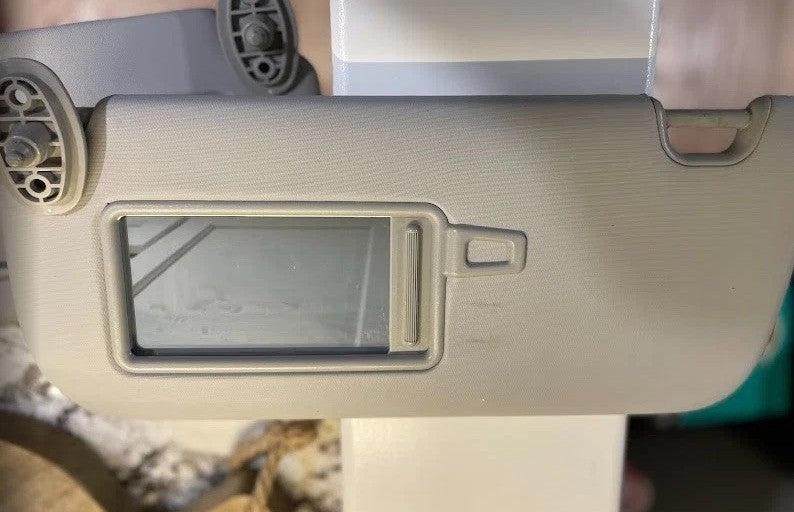 OEM 2014–19 Kia Soul Base Sun Visor Pair LH & RH – Good Condition, No Tears