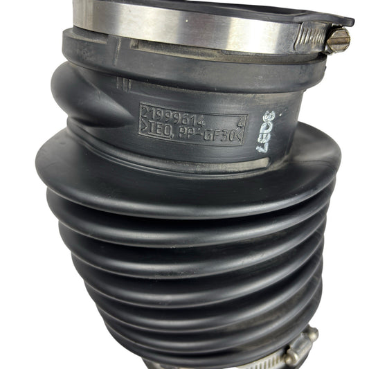 2006-2011 Cadillac DTS Engine 4.6L Air Duct Intake Hose Tube 21999614 OEM