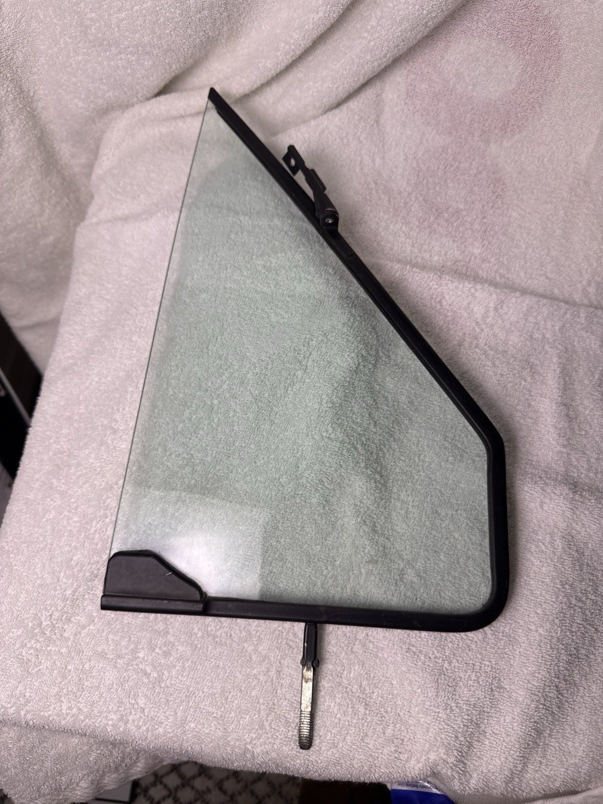 F150 F250 F350 Bronco Vent Window Glass Carlite Sun X AS2 DOT for 1992-1997 Ford F-150 — photo 9