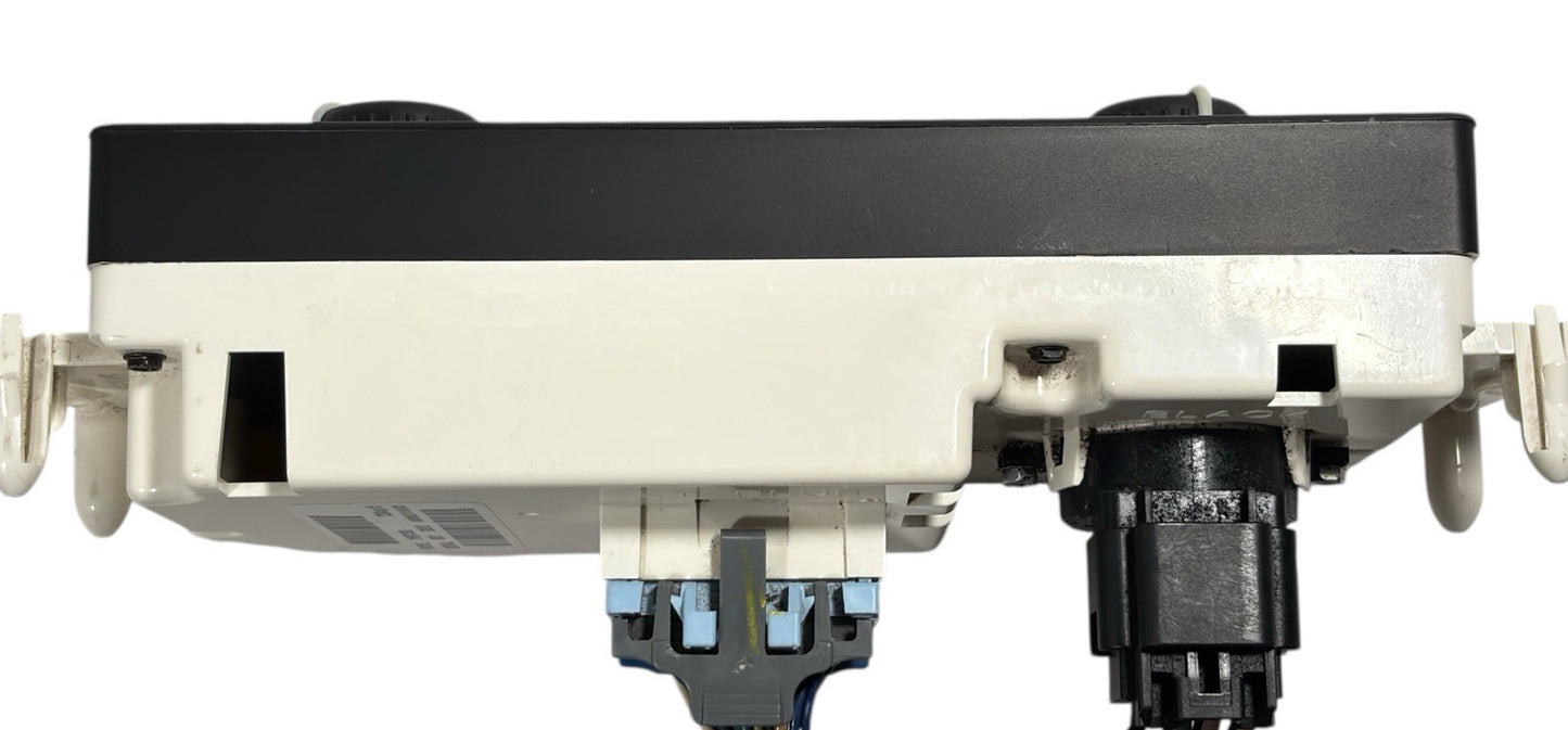 03–06 Silverado Sierra HVAC Climate Control 10370033 OEM No Rear Defrost Module