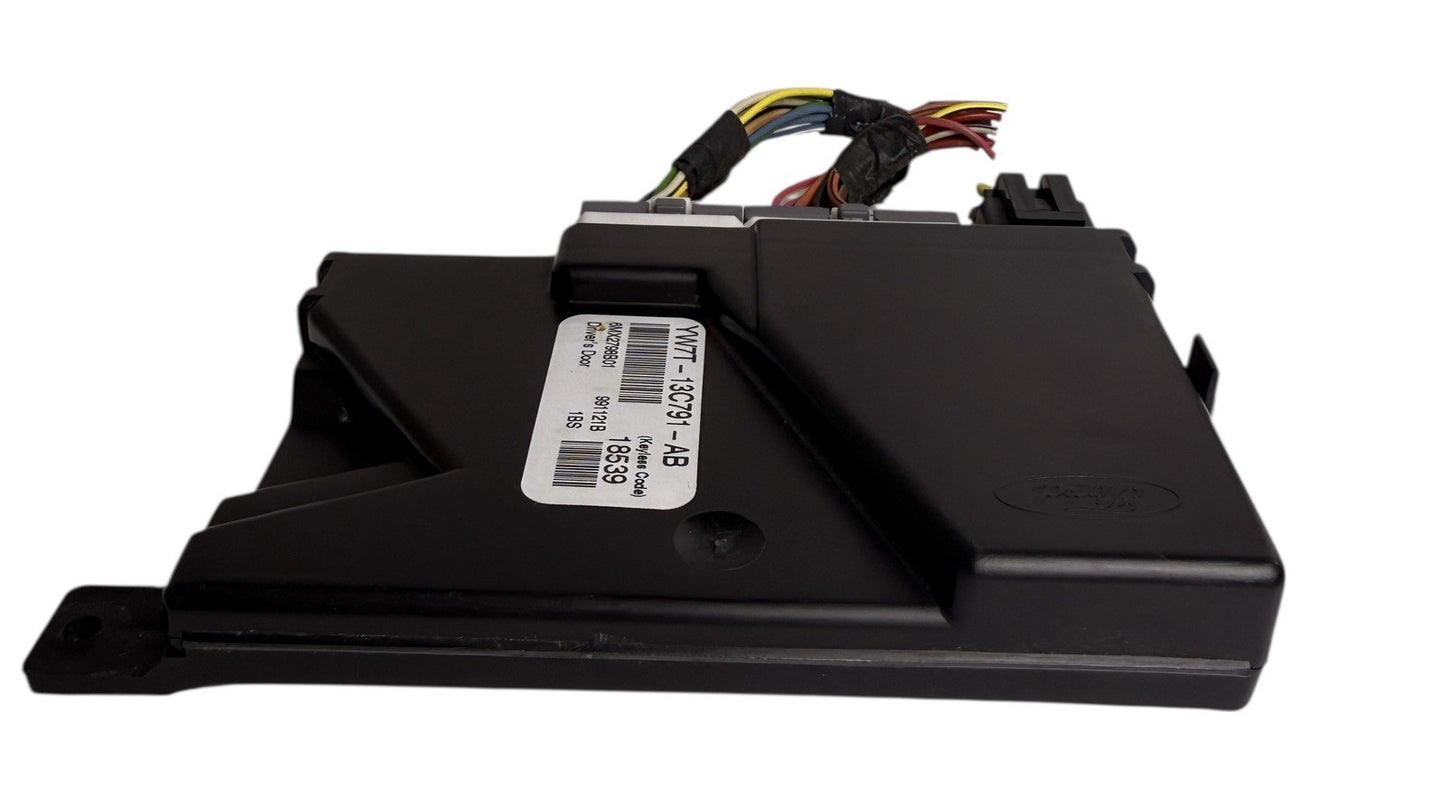 OEM 95-97 Crown Vic Grand Marquis Keyless Module YW7T-13C791-AB w/ Pigtails