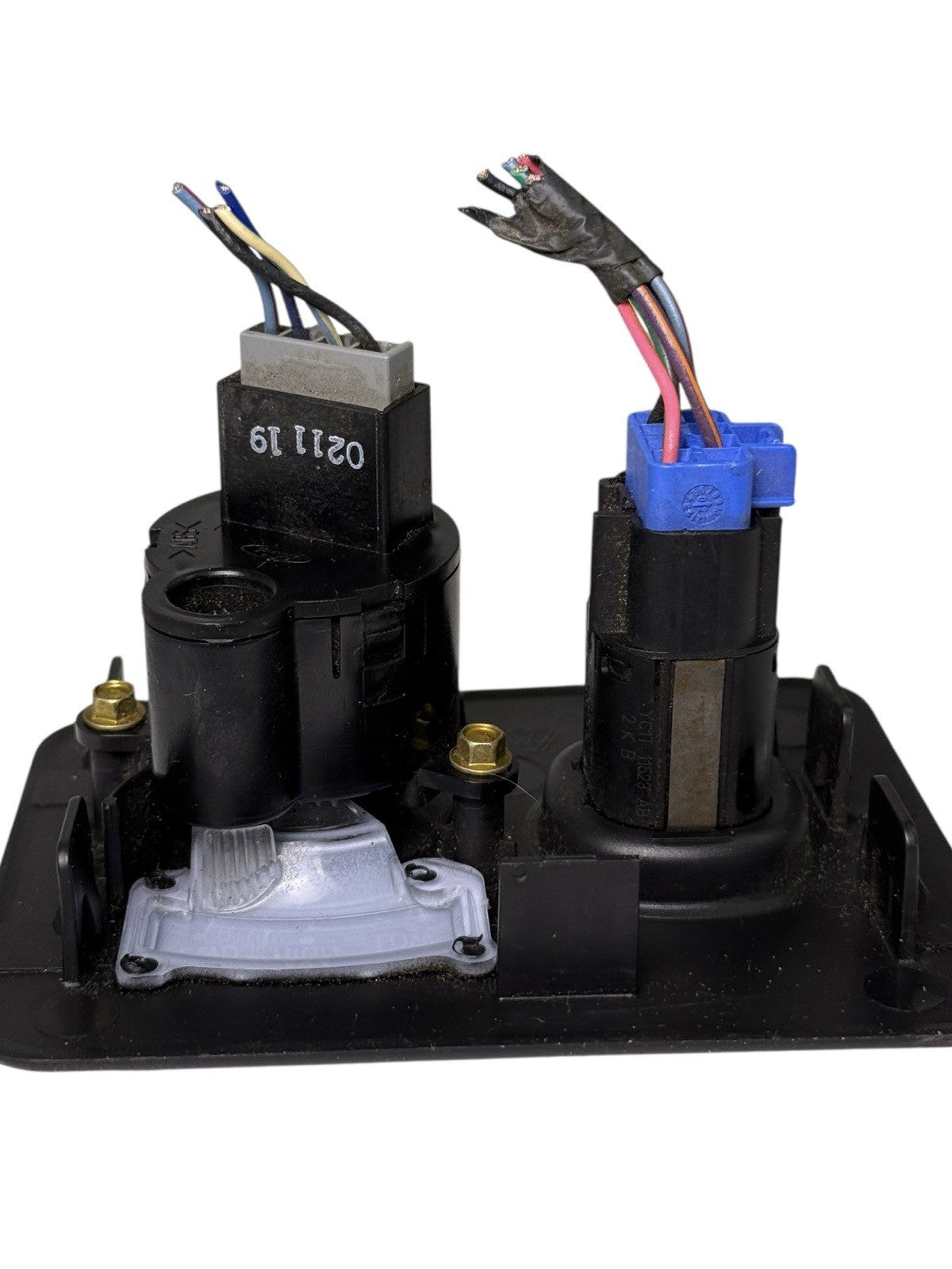F-350 4x4 4WD Switch Panel w/ Park Sensor 1C3X-25047A04-A for 1999-2004 Ford F-250 — photo 4