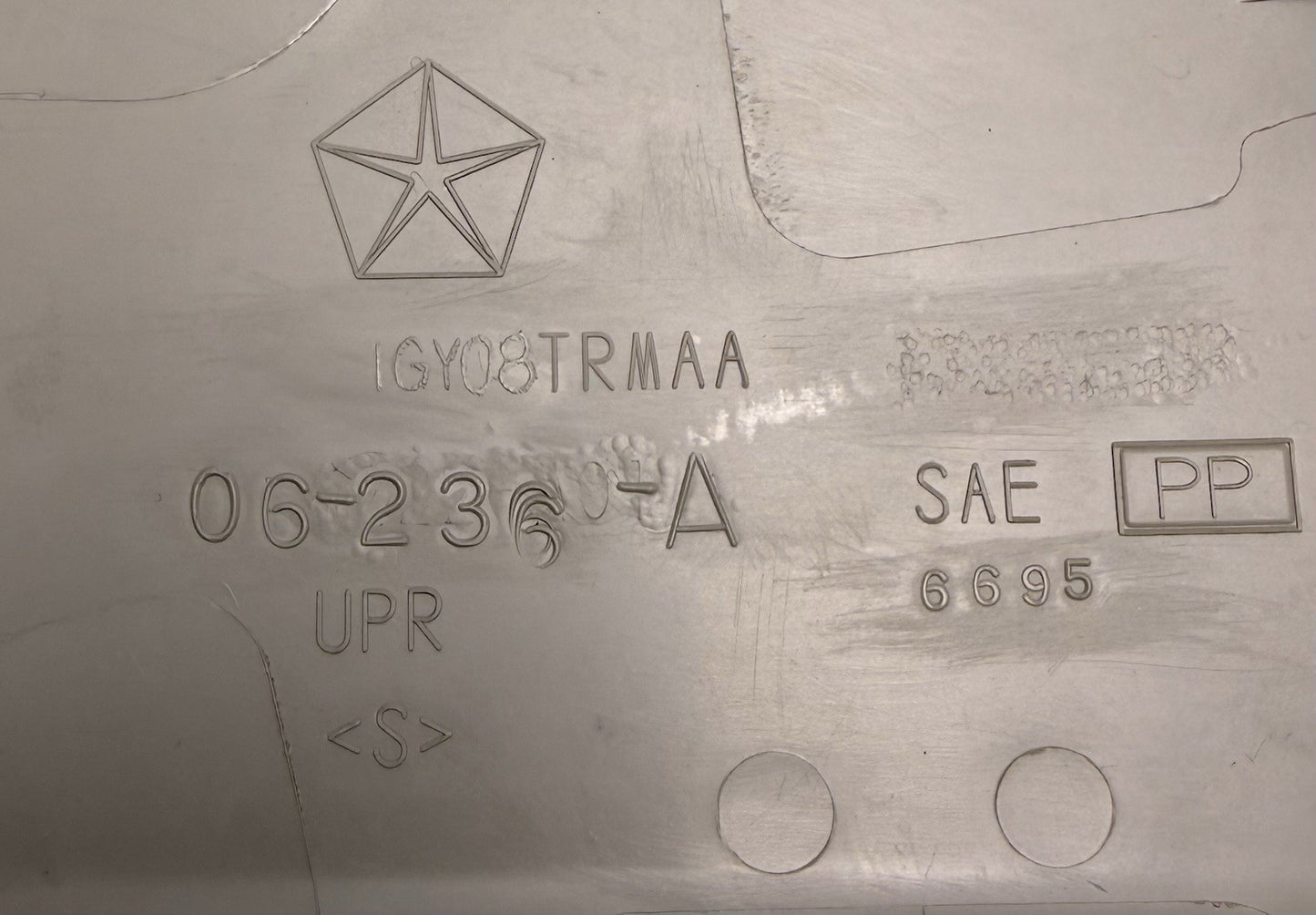 OEM 07-09 Aspen Durango Driver Steering Column Shroud Upper Lower Trim