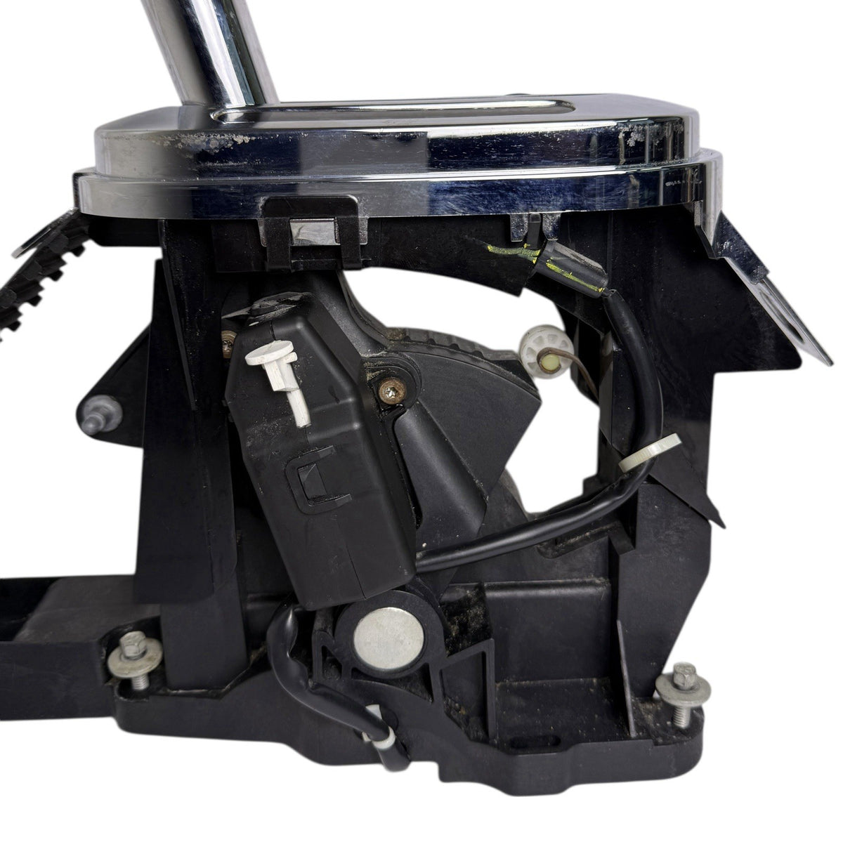 F150 Automatic Floor Gear Shifter Assembly 4L3Z-7210-DA for 2004-2008 Ford F-150 — photo 5