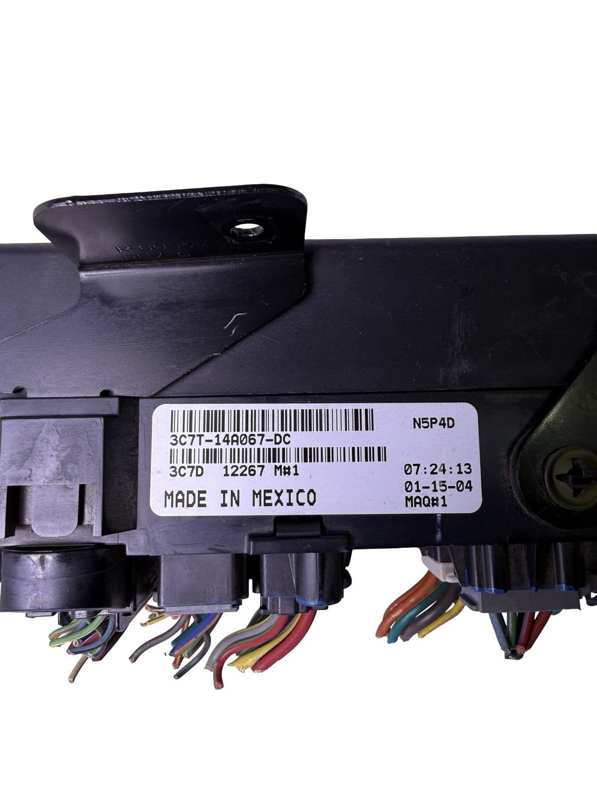 Excursion F250 F350 Fuse Box Relay Panel 3C7T‑14A067‑DC for 2003-2005 Ford F-250 — photo 12