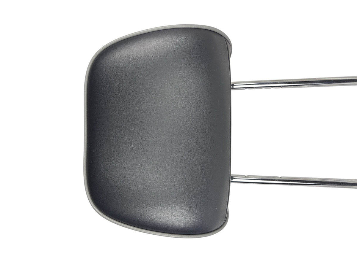 Overland Front Headrest Black w/ Gray Piping for 2011-2016 Jeep Grand Cherokee — photo 9