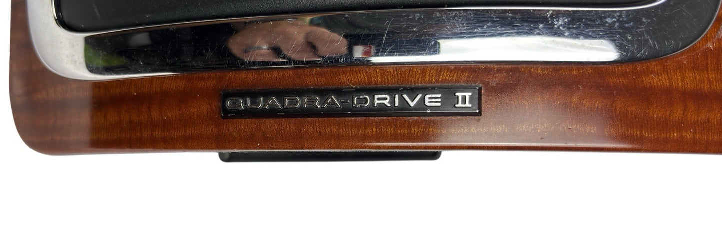 OEM 05‑07 Jeep Grand Cherokee Automatic Floor Gear Shifter Assy w/ Premium Bezel