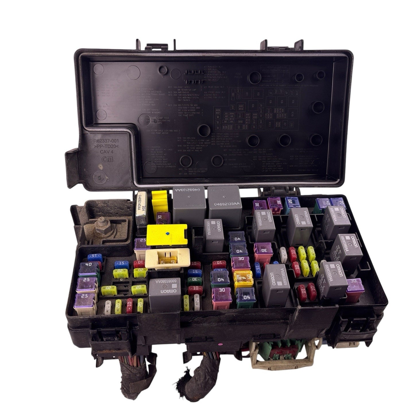 15–20 Grand Caravan Town & Country TIPM Fuse Relay Box OEM 68239606AA