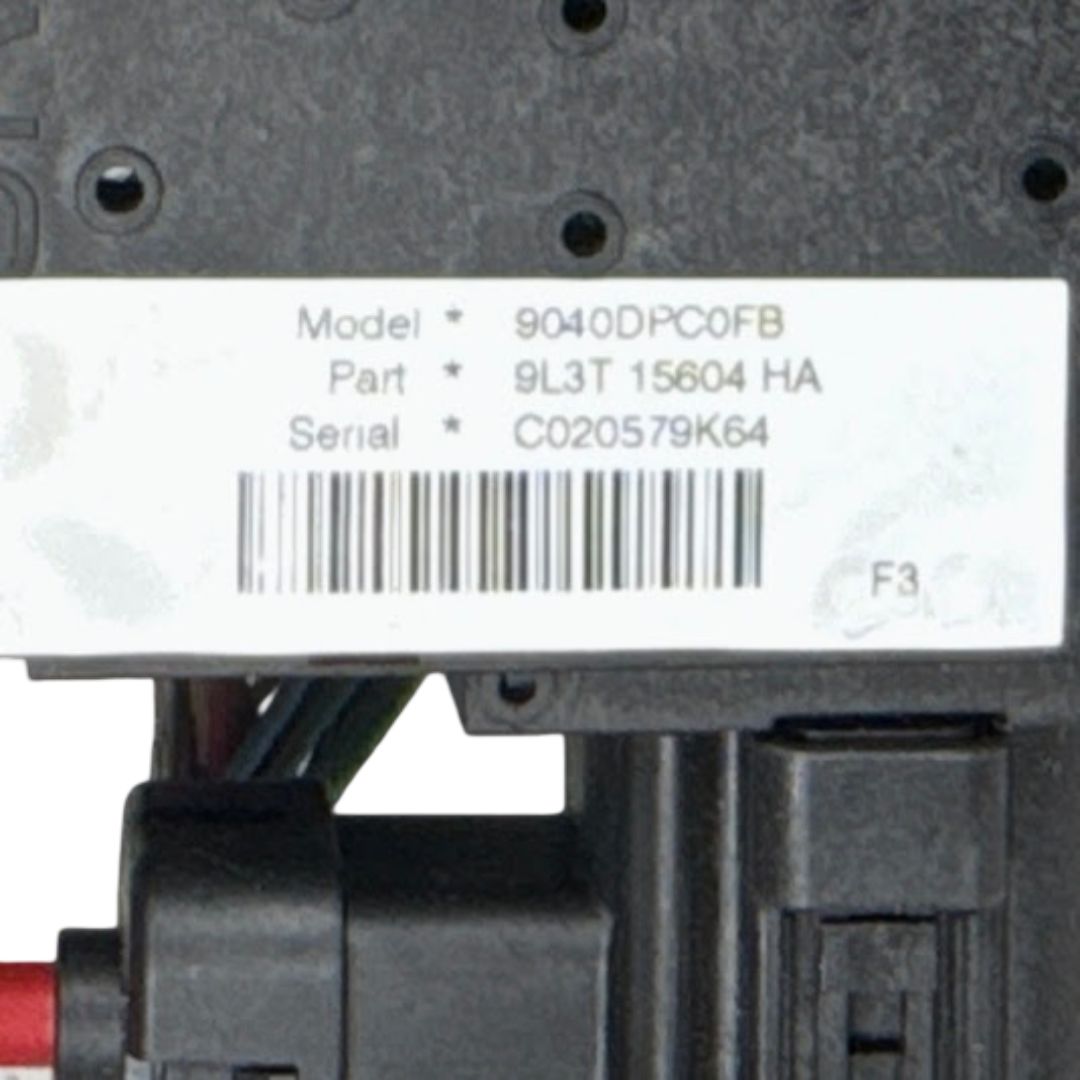 2009 Ford F-150 Body Control Module BCM SJB OEM 9L3T-15604-HA - Photo 2