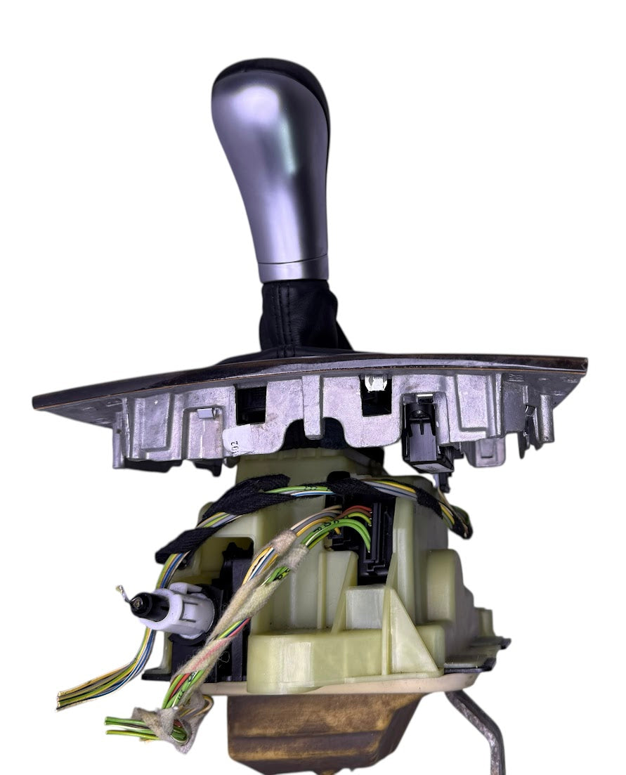 03–11 Mercedes W211 E320 E350 E500 CLS500 Gear Shifter Selector 2112674724 OEM